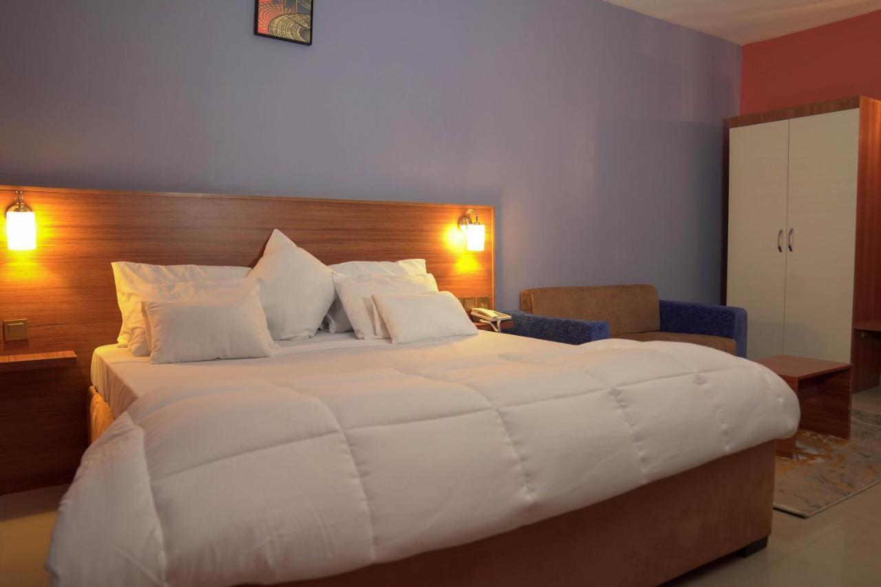 Dialali Hotel Nouakchott Eksteriør bilde