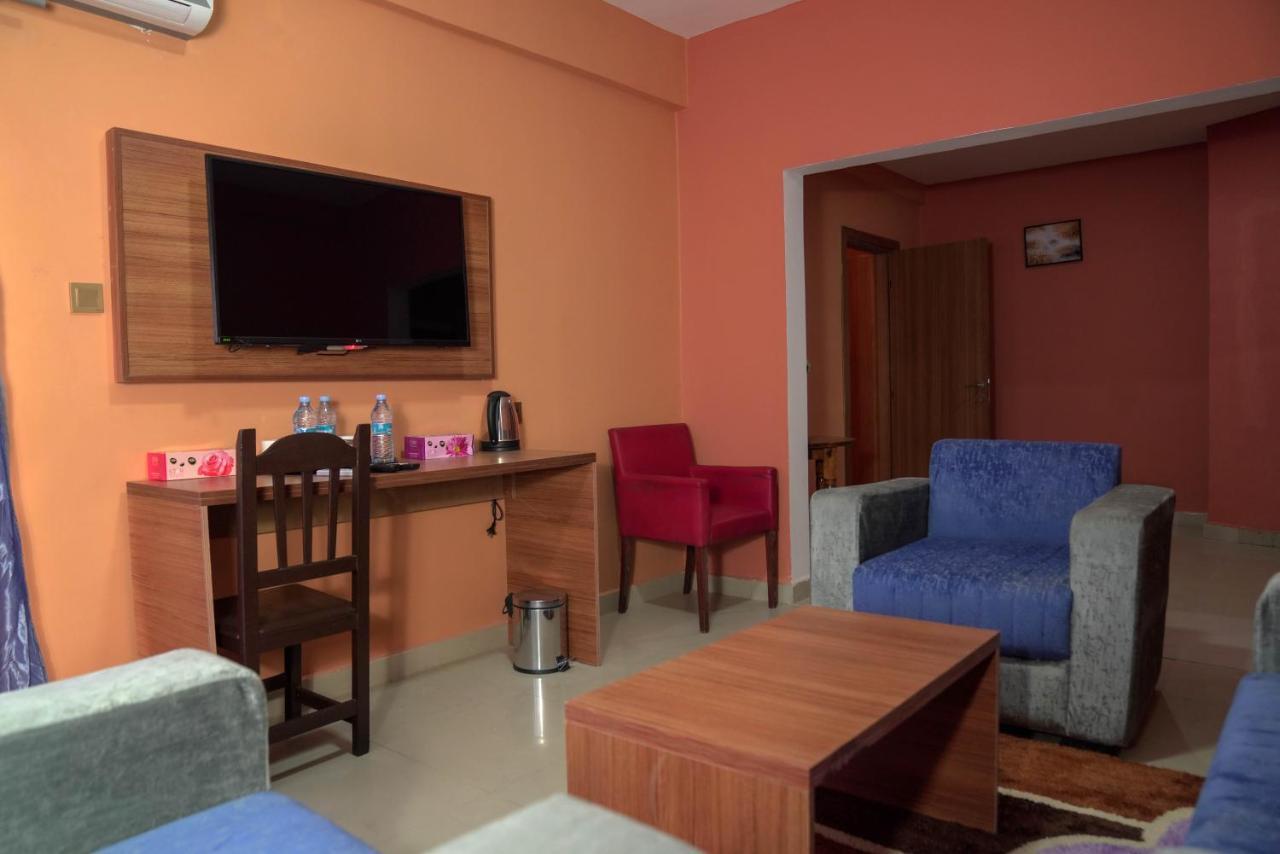 Dialali Hotel Nouakchott Eksteriør bilde