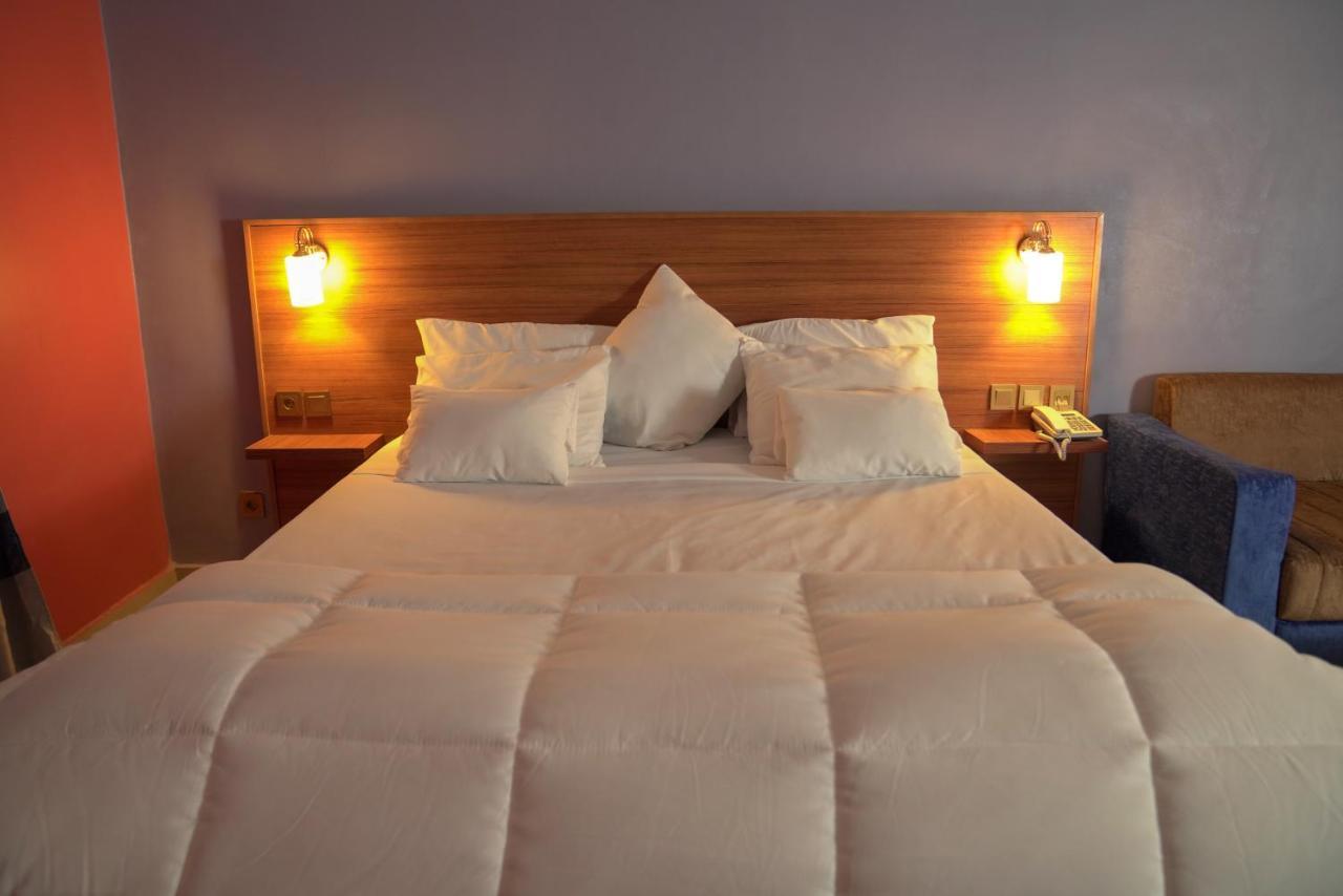Dialali Hotel Nouakchott Eksteriør bilde